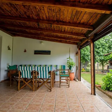 Agrampeli Holiday home *